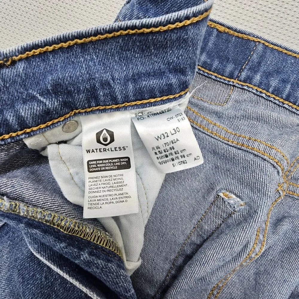 Levi Strauss 505 Red Tag Jeans Men's 32x30 Medium Blue Classic Fit Denim Pants